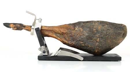 Schinkenhalter Jamotec JP Luxe mit einem Schinken auf der Basis mit heruntergeklapptem Bügel