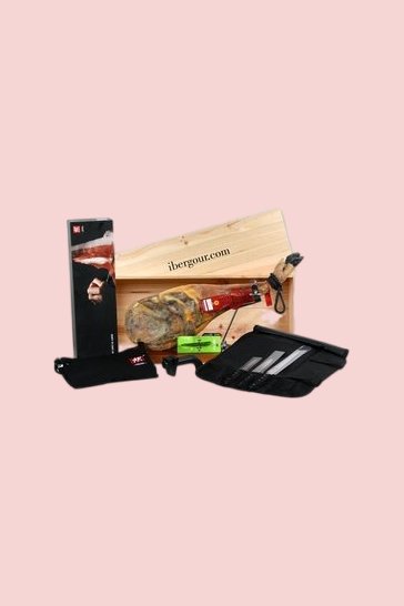 Geschenkkorb Cardeña mit spanischen Jamon serrano Vorderschinken (ref. 15P05)